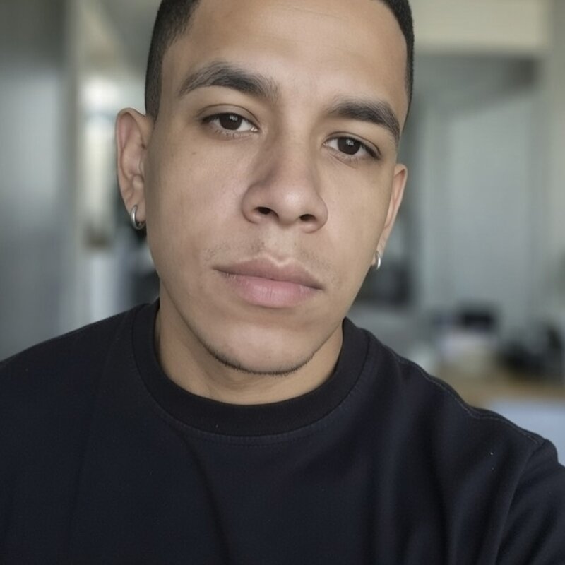 Jonathan Alves, AI Product Manager e fundador da Projetosquad, criador do Pipeline Investindo A.I
